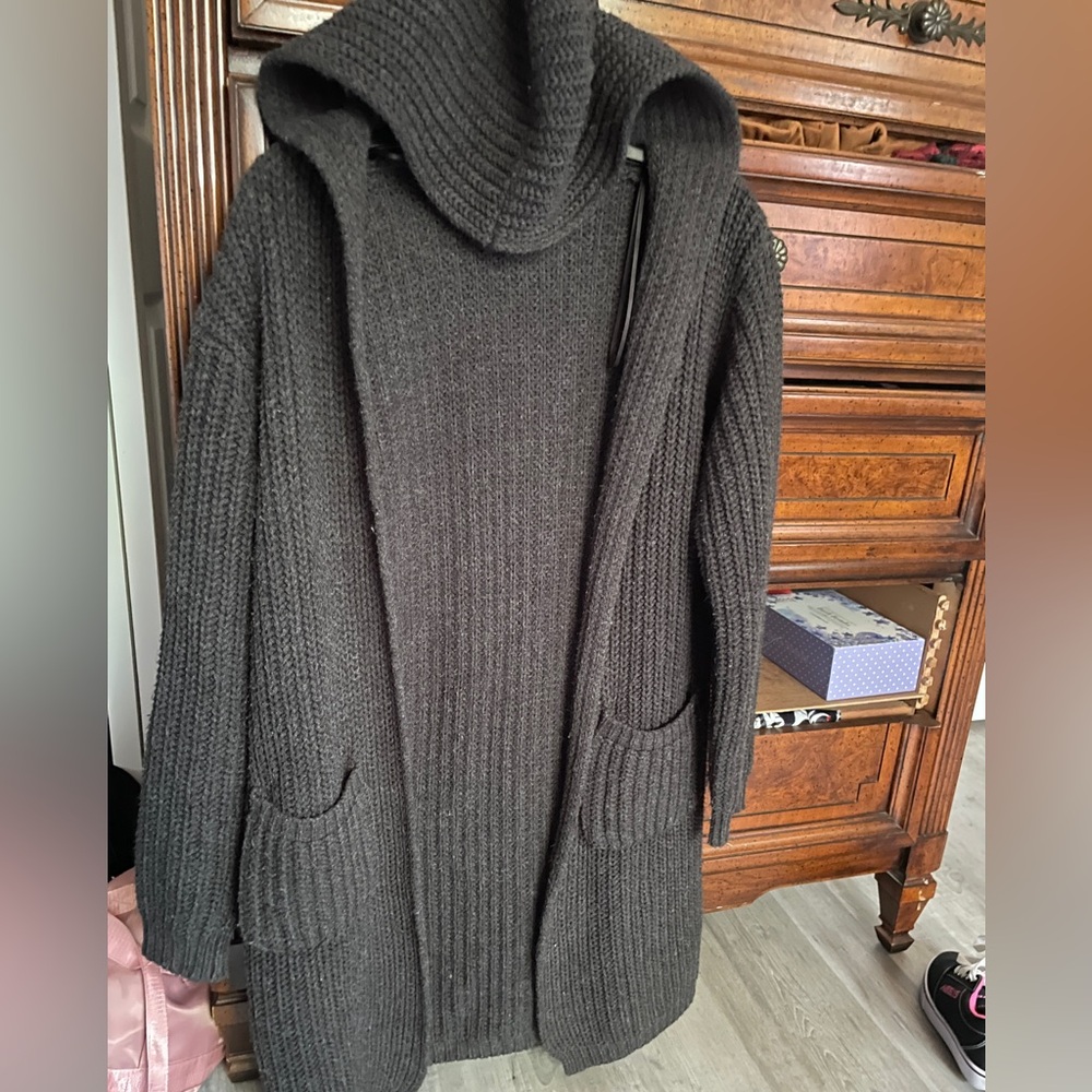 dark grey knitted cardigan with hood